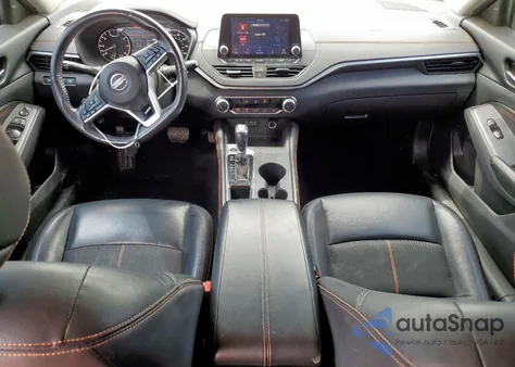 2022 Nissan Altima Sr z USA, uszkodzony, nr VIN 1N4BL4CV8NN384494